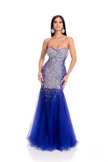 Pia Wurtzbach Evening Gown Portrait in Miss Universe 2015 Starmometer